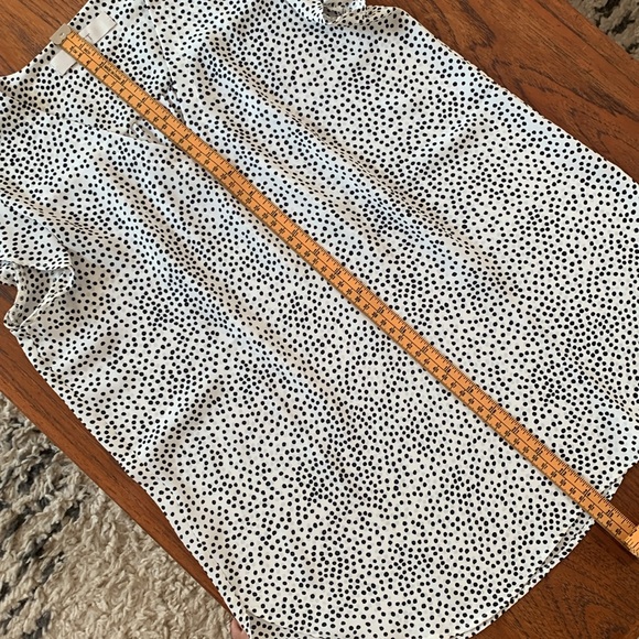 LOFT Sleeveless Blouse - Picture 8 of 8